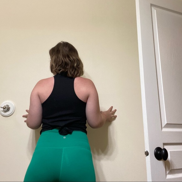 Teal LuLu Lemon fitness leggings - Picture 2 of 6